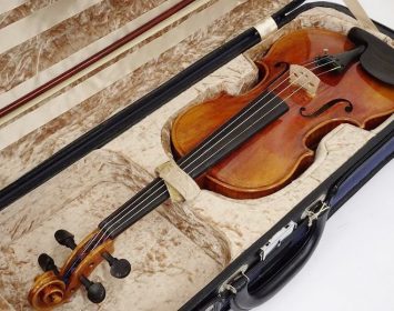 ♪♪Bernd Hiller バイオリン 2014年 ドイツ製 ベルント ヒラー Monnig製弓ケース付♪♪012045001m♪♪